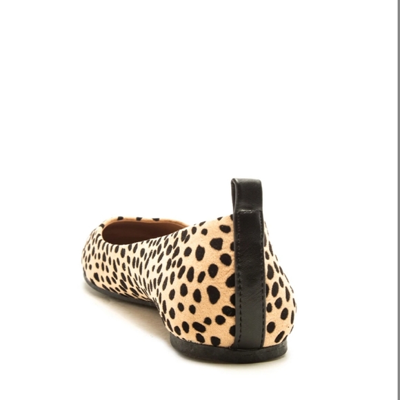 LEOPARD( CHEETAH) BALLERINA FLATS - Picture 3 of 4